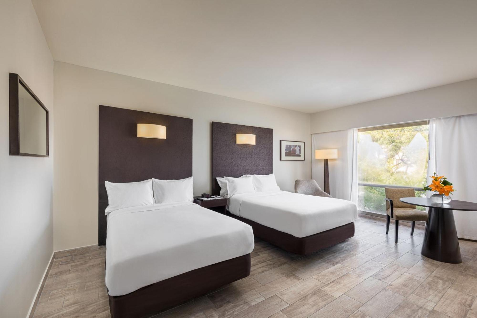 เชราตัน ซอลต้า โฮเต็ล Hotel ซัลตา ภายนอก รูปภาพ