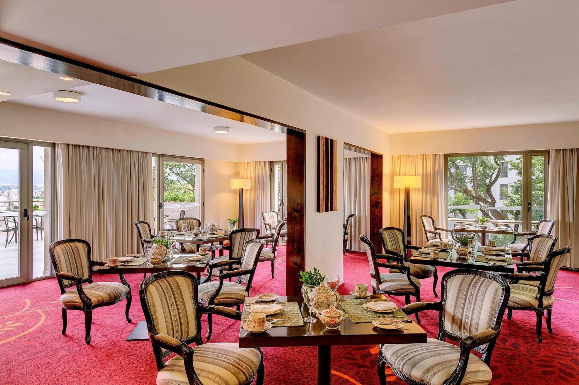 เชราตัน ซอลต้า โฮเต็ล Hotel ซัลตา ภายนอก รูปภาพ